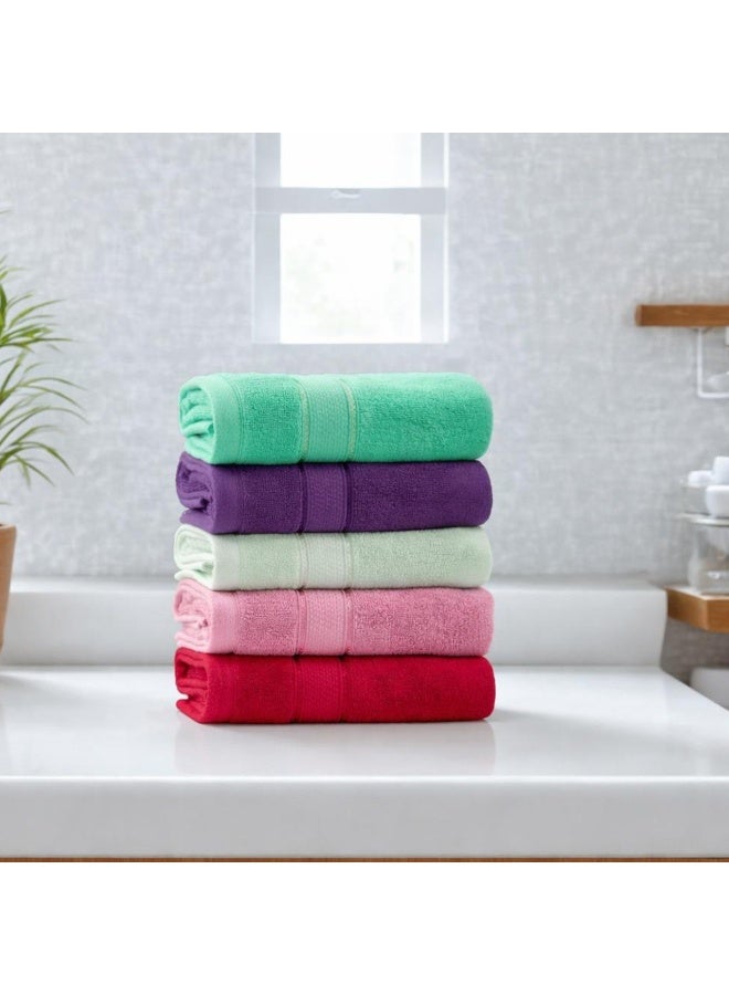 توالا طقم فوط  وجه توالا بريميوم، قطن 100%، 5 قطع، 50 × 100 سم، وبره ، فائق النعومة، فائق الامتصاص - Image 1